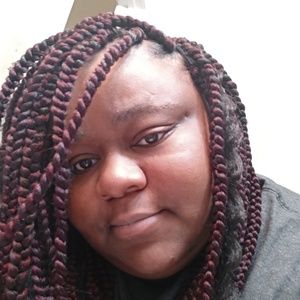 Meet your Posher, Sheena